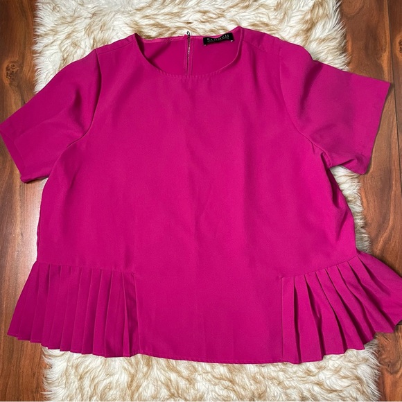 Eloquii Festive Fuschia pleated hem top - Picture 4 of 7